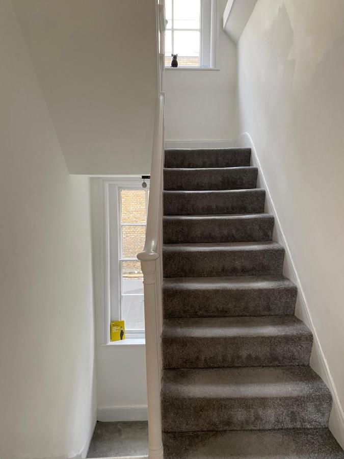 Charming Newly Refurb 2-Bed 2-Bath Whole Apartment Near Hyde Park & Kensington, Prime Paddington Location Zone 1 London Luaran gambar