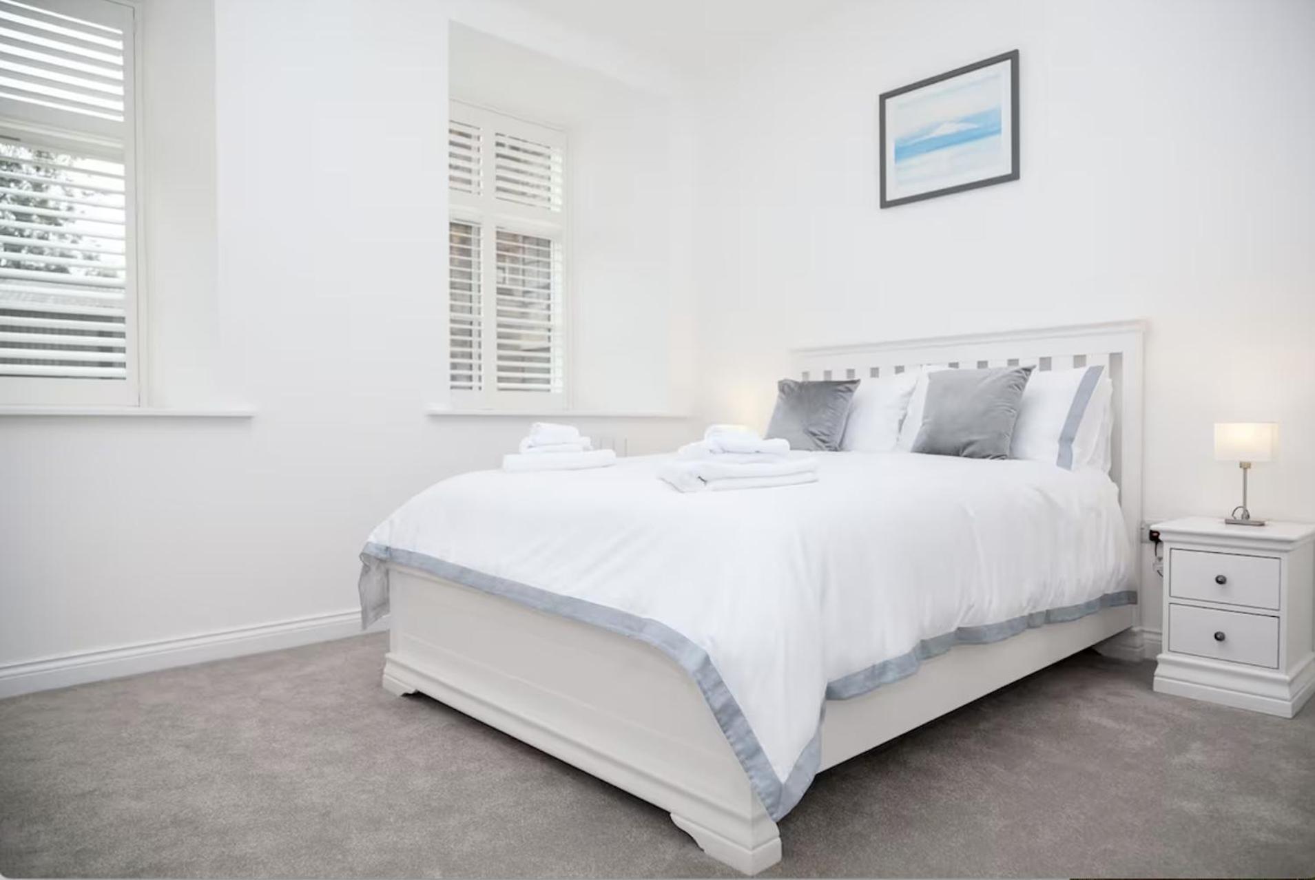 Charming Newly Refurb 2-Bed 2-Bath Whole Apartment Near Hyde Park & Kensington, Prime Paddington Location Zone 1 London Luaran gambar
