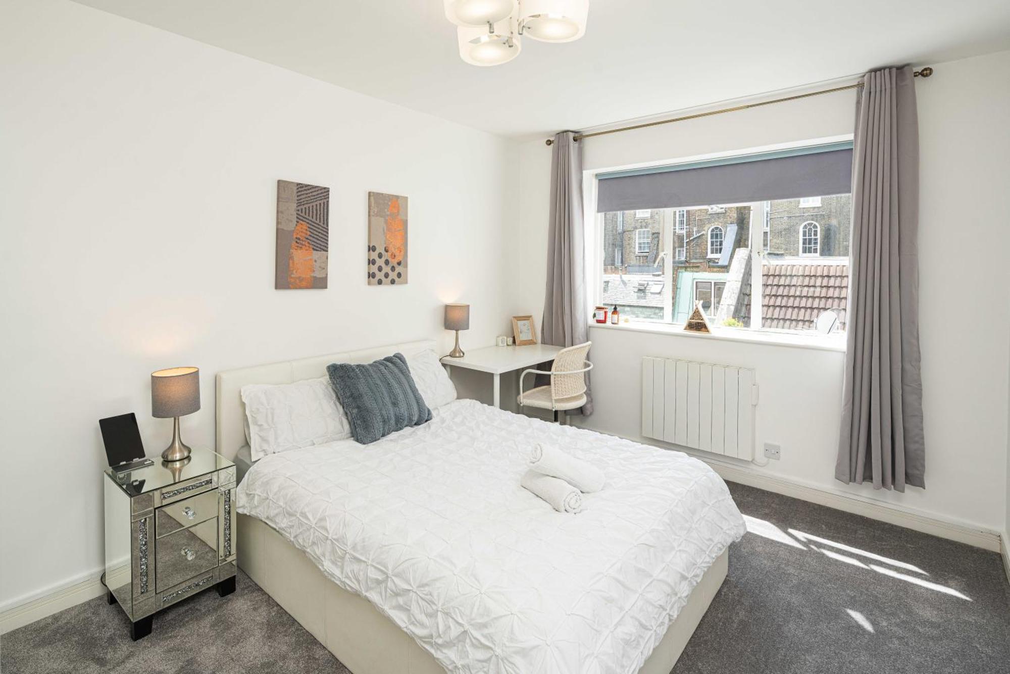 Charming Newly Refurb 2-Bed 2-Bath Whole Apartment Near Hyde Park & Kensington, Prime Paddington Location Zone 1 London Luaran gambar